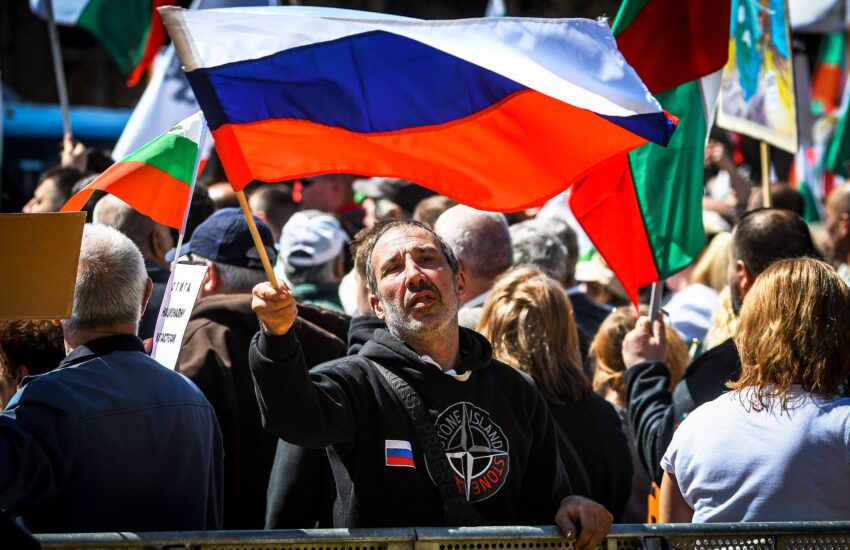 in-bulgaria,-russian-trolls-are-winning-the-information-war